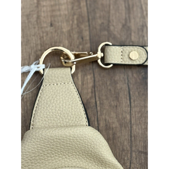 Anthropologie Mali +‎ Lili Gwen Faux Fur Woven Sling/Crossbody Bag Tan/Beige NWT - Picture 7 of 16